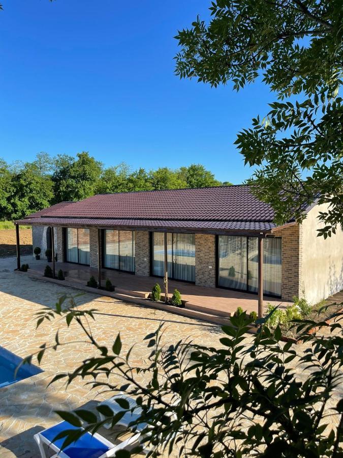 Tskaltubo Village - Nature Resort Kültér fotó
